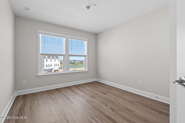 257 Pelican Flight Loop, Wilmington, NC 28412