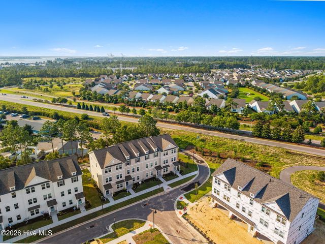 257 Pelican Flight Loop, Wilmington, NC 28412