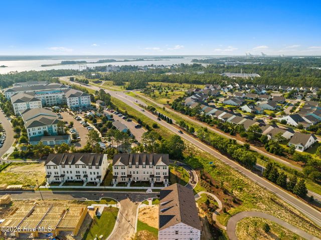 257 Pelican Flight Loop, Wilmington, NC 28412