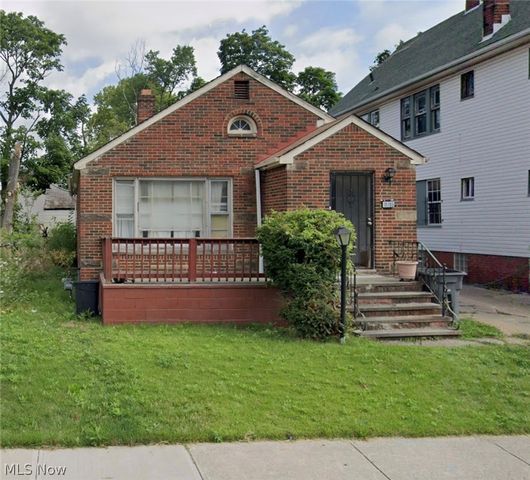 11705 Farringdon, Cleveland, OH 44105