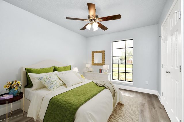 6411 Hollow Oaks Drive, Houston, TX 77050