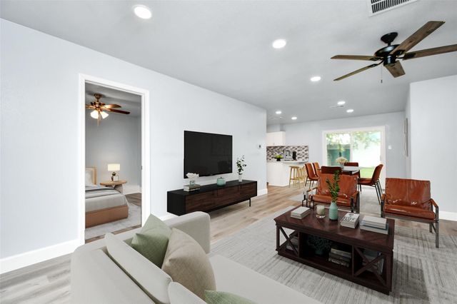 6411 Hollow Oaks Drive, Houston, TX 77050