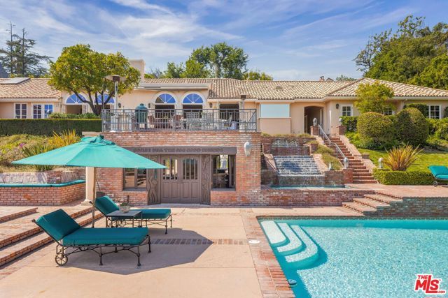 10820 Ambazac Way, Los Angeles, CA 90077