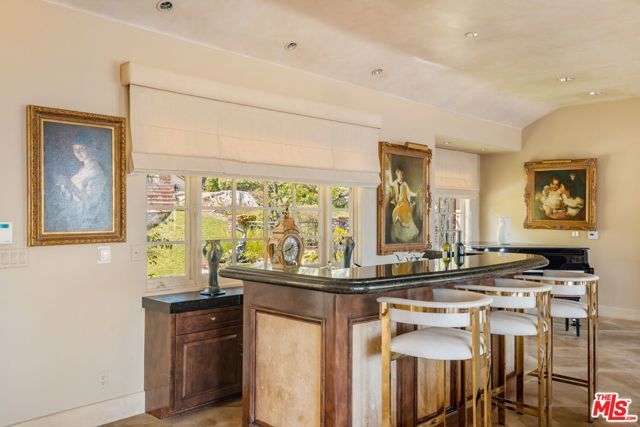 10820 Ambazac Way, Los Angeles, CA 90077