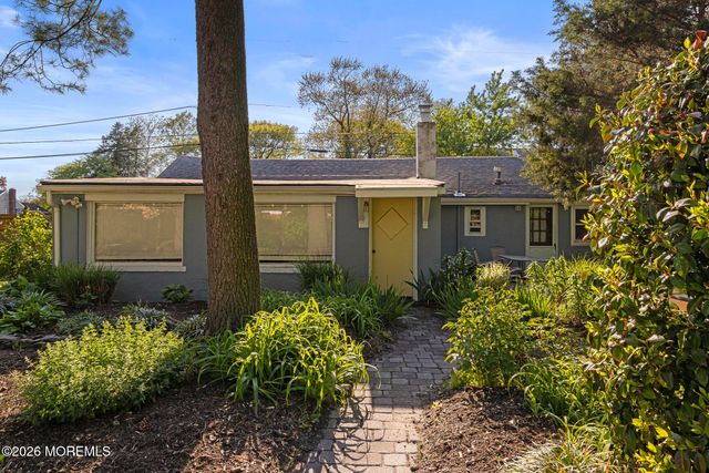 140 Leonardville Road, Belford, NJ 07718