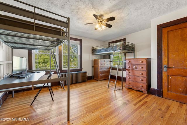 140 Leonardville Road, Belford, NJ 07718