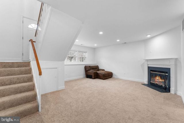 14939 LONDON LN, Bowie, MD 20715