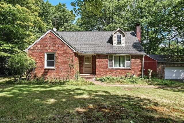 4957 S Raccoon Road, Canfield, OH 44406