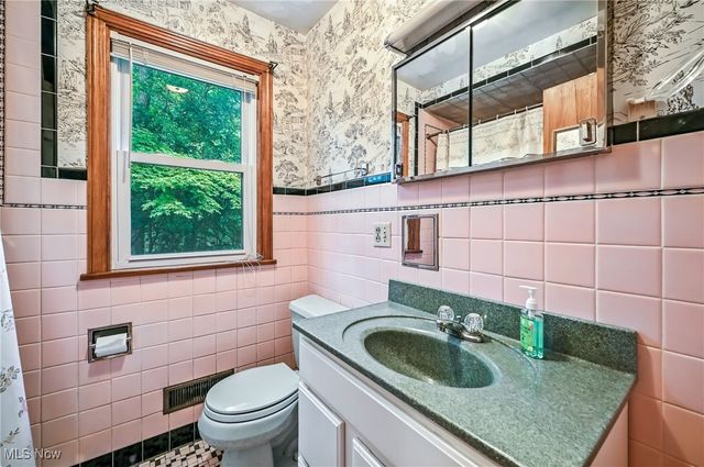 4957 S Raccoon Road, Canfield, OH 44406