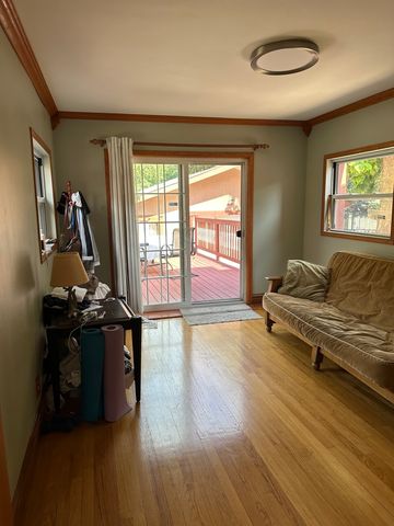 192 Waubansee Road, Riverside, IL 60546