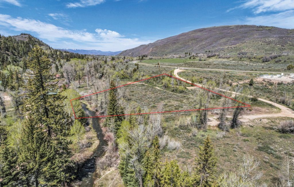 Image 3 of property listing at 6314 STEWART RANCH RD, Kamas, UT 84036
