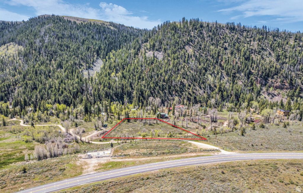 Image 6 of property listing at 6314 STEWART RANCH RD, Kamas, UT 84036