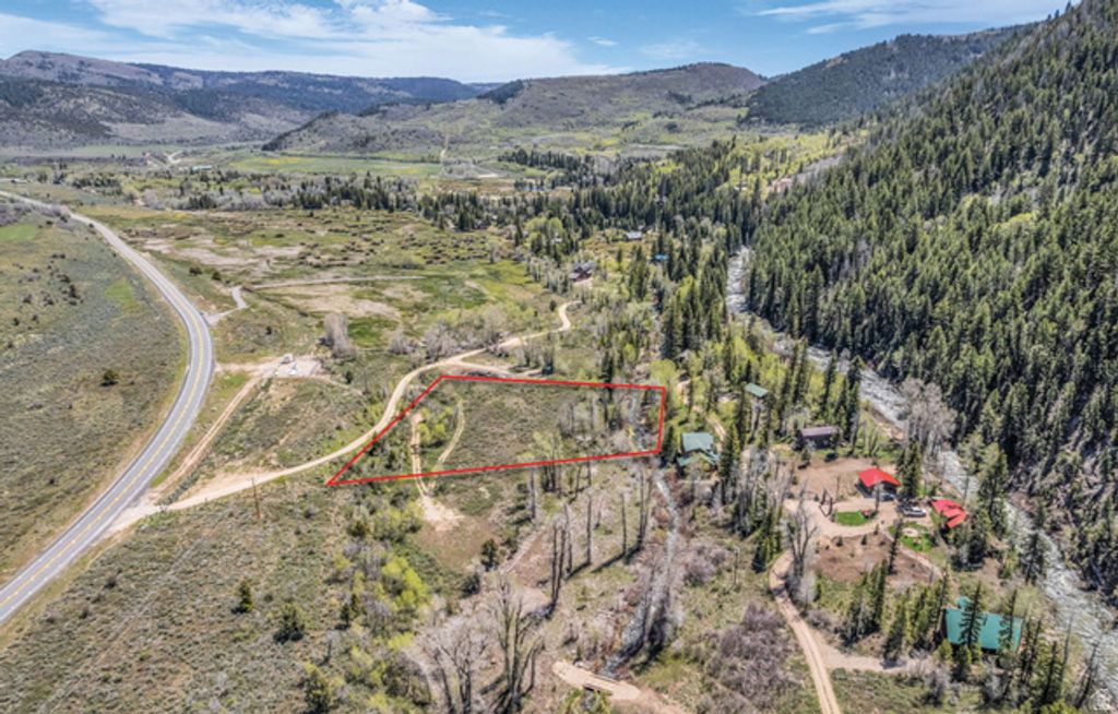 Image 8 of property listing at 6314 STEWART RANCH RD, Kamas, UT 84036