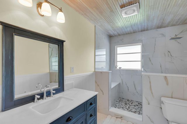 21855 Spain Boulevard, Cudjoe Key, FL 33042