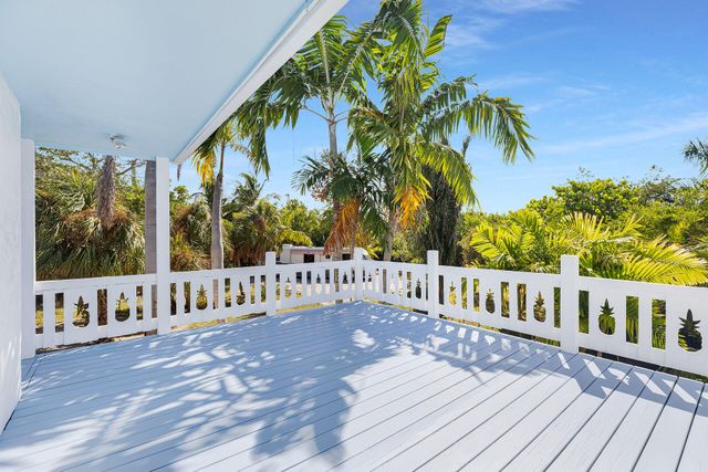 21855 Spain Boulevard, Cudjoe Key, FL 33042