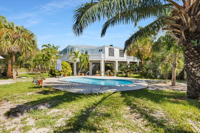 21855 Spain Boulevard, Cudjoe Key, FL 33042