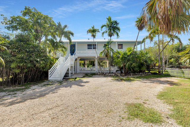 21855 Spain Boulevard, Cudjoe Key, FL 33042