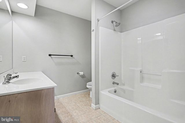 26 GANTZ MDWS, Mount Joy, PA 17552