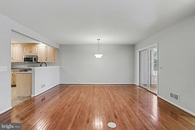 26 GANTZ MDWS, Mount Joy, PA 17552