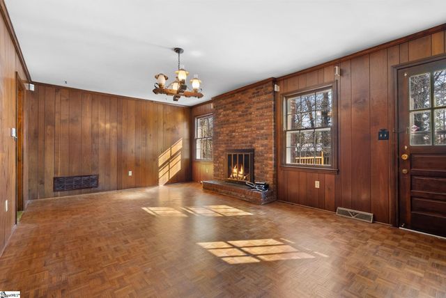 402 Pearle Drive, Easley, SC 29642