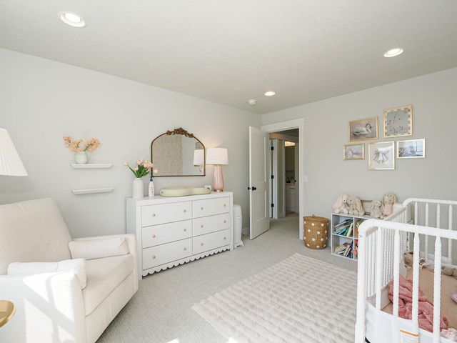 88 S KEAKI WOOD, Vineyard, UT 84059