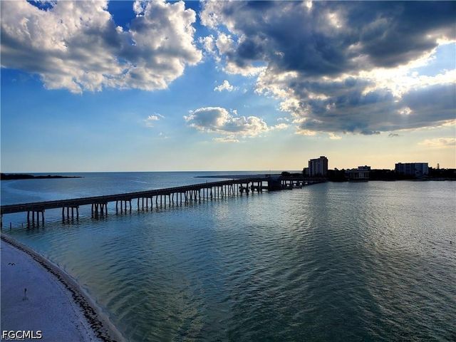 B24 4187 Bay Beach LN, Fort Myers Beach, FL 33931