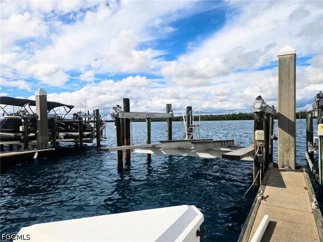 B24 4187 Bay Beach LN, Fort Myers Beach, FL 33931