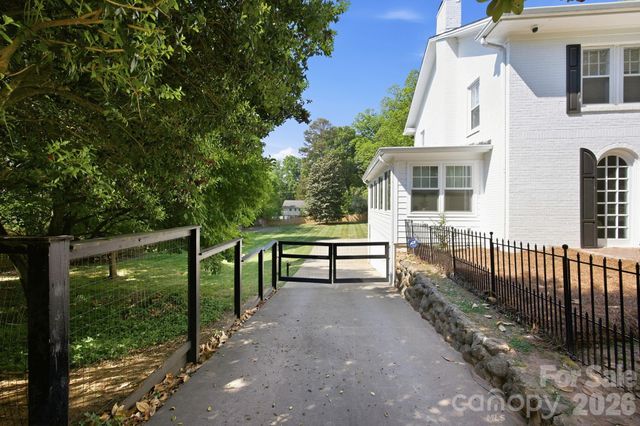 452 Union Street S, Concord, NC 28025