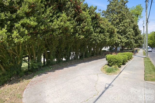 452 Union Street S, Concord, NC 28025