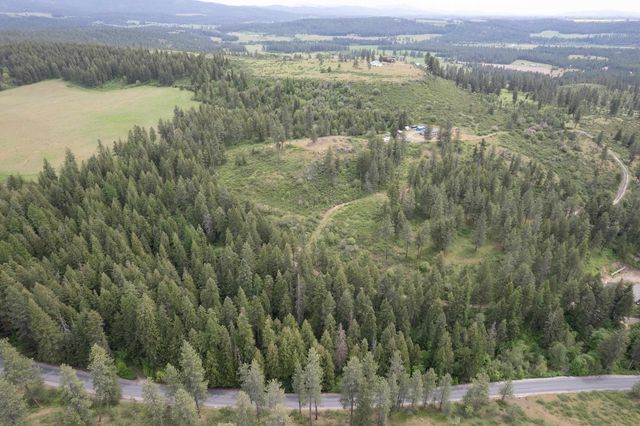 XXX N Schwatchtgen Rd, Chattaroy, WA 99003