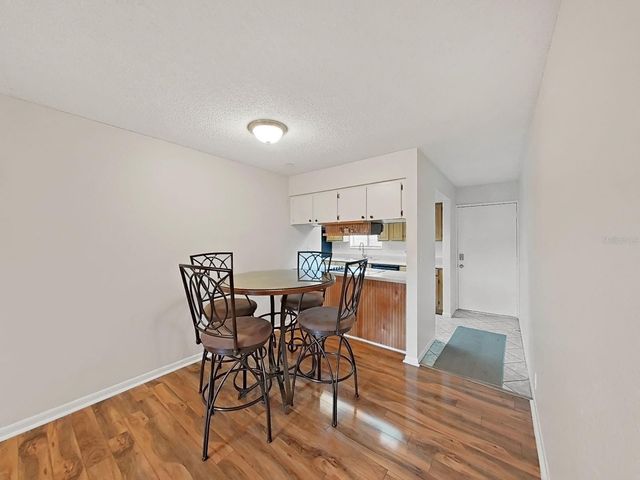 8608 CATTAIL DRIVE 4, Temple Terrace, FL 33637