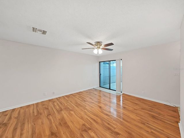 8608 CATTAIL DRIVE 4, Temple Terrace, FL 33637