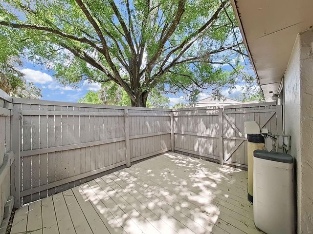 8608 CATTAIL DRIVE 4, Temple Terrace, FL 33637