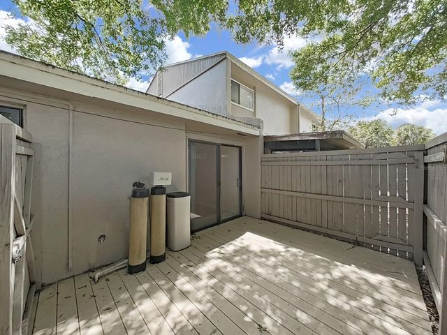 8608 CATTAIL DRIVE 4, Temple Terrace, FL 33637