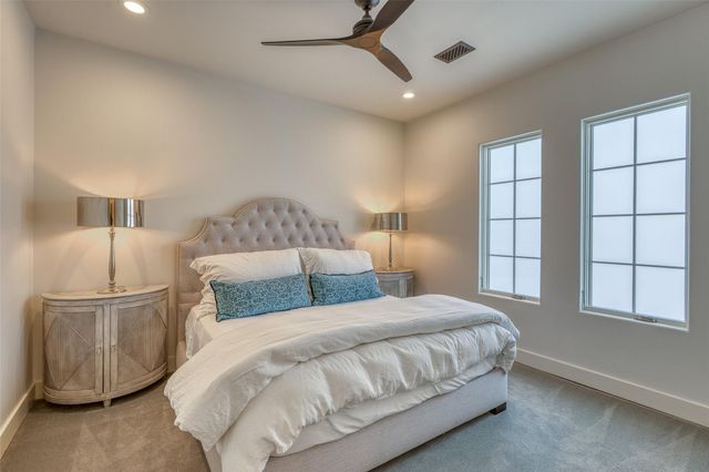 2807 Fault Line DR, Horseshoe Bay, TX 78657