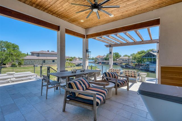 2807 Fault Line DR, Horseshoe Bay, TX 78657