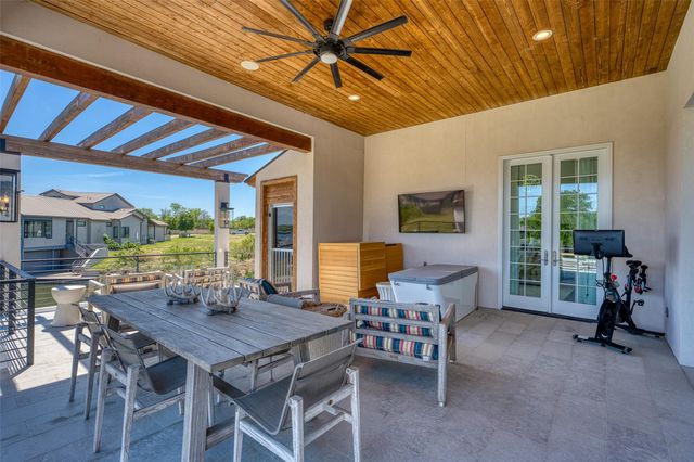 2807 Fault Line DR, Horseshoe Bay, TX 78657