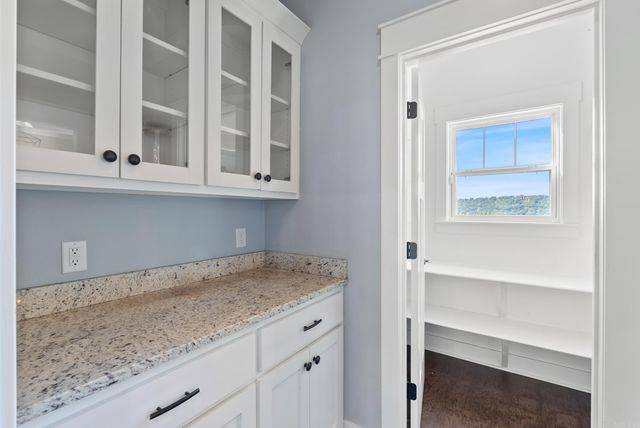 9 Castlepines Drive, Greenbrier, AR 72058