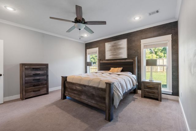 9 Castlepines Drive, Greenbrier, AR 72058