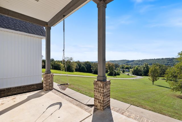 9 Castlepines Drive, Greenbrier, AR 72058