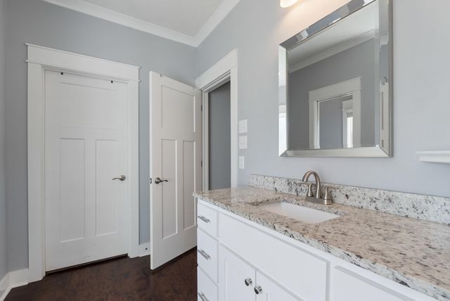 9 Castlepines Drive, Greenbrier, AR 72058