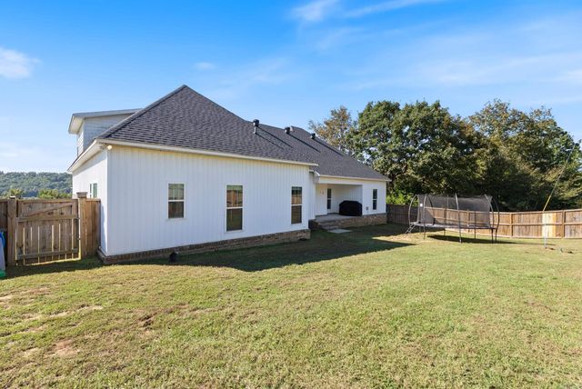9 Castlepines Drive, Greenbrier, AR 72058