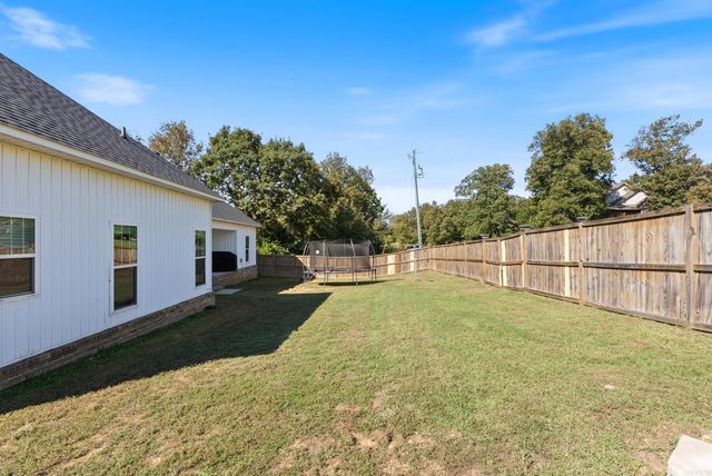 9 Castlepines Drive, Greenbrier, AR 72058