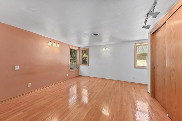 133 N 85th STREET, Wauwatosa, WI 53226
