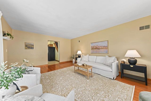 133 N 85th STREET, Wauwatosa, WI 53226
