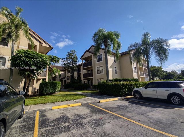4241 W Mcnab Road 27, Pompano Beach, FL 33069