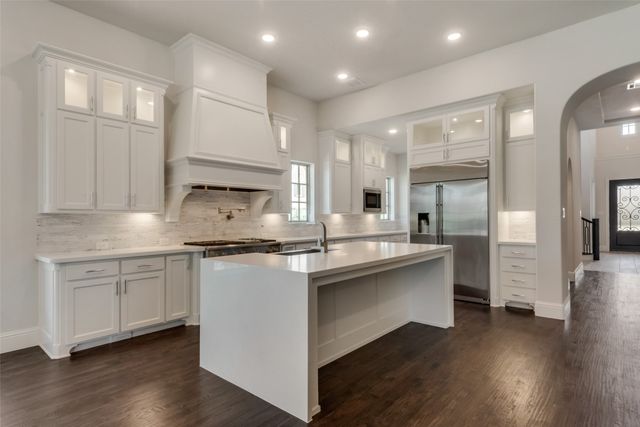 6887 Tranquility Court, Frisco, TX 75034