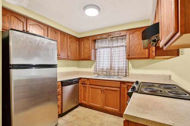 3466 WESTPOINT Drive, Columbus, OH 43232