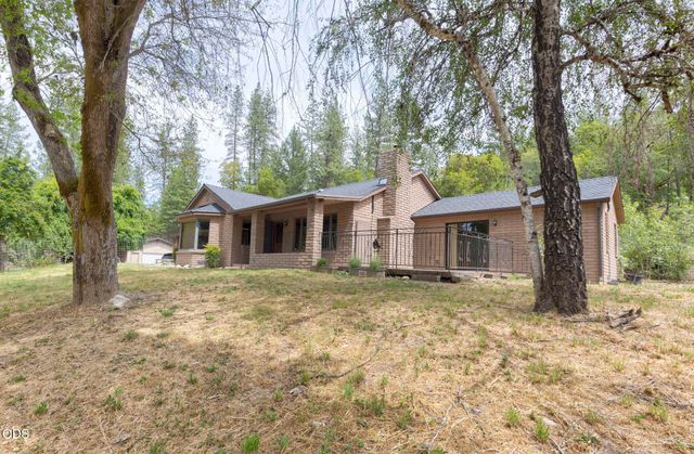 782 Covered Bridge Road, Rogue River, OR 97537