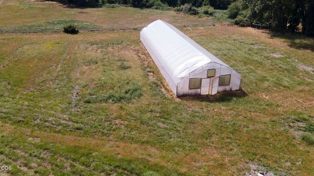 782 Covered Bridge Road, Rogue River, OR 97537